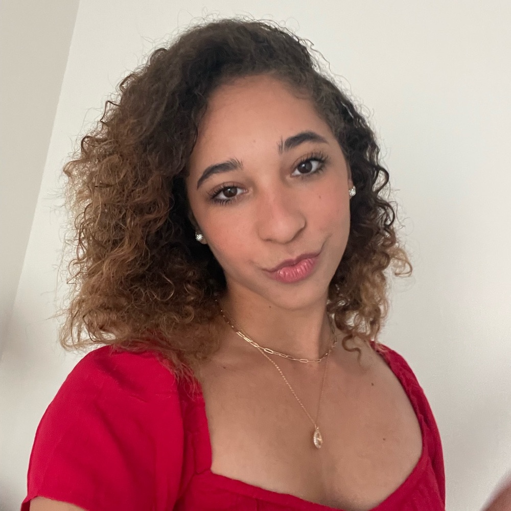 Meet your Posher, Samantha